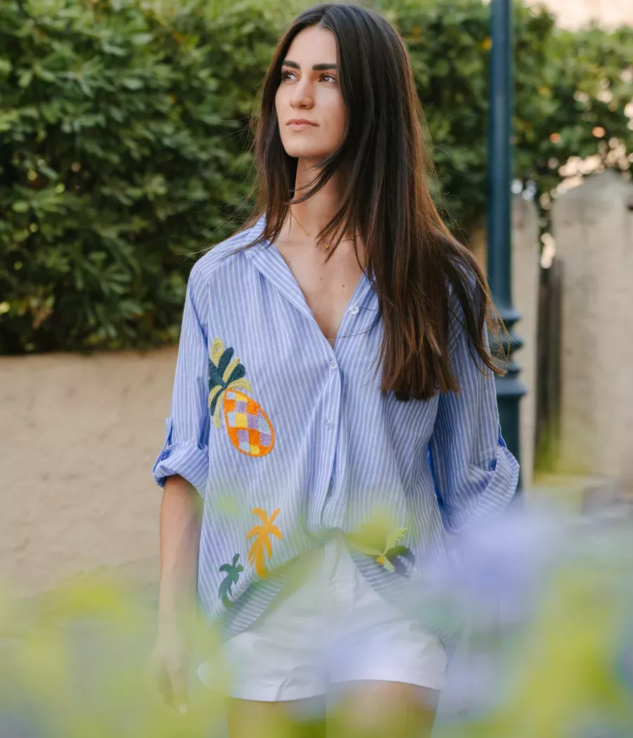 Woman's Bollywood shirt with palm tree embroidery