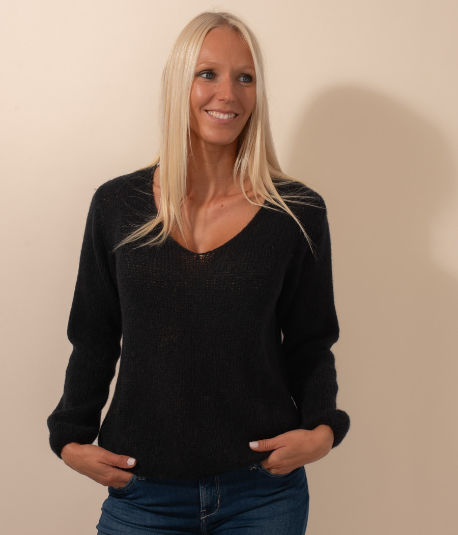 Women's V-neck jumper - Sweaters and cardigans | Kiwi Saint Tropez